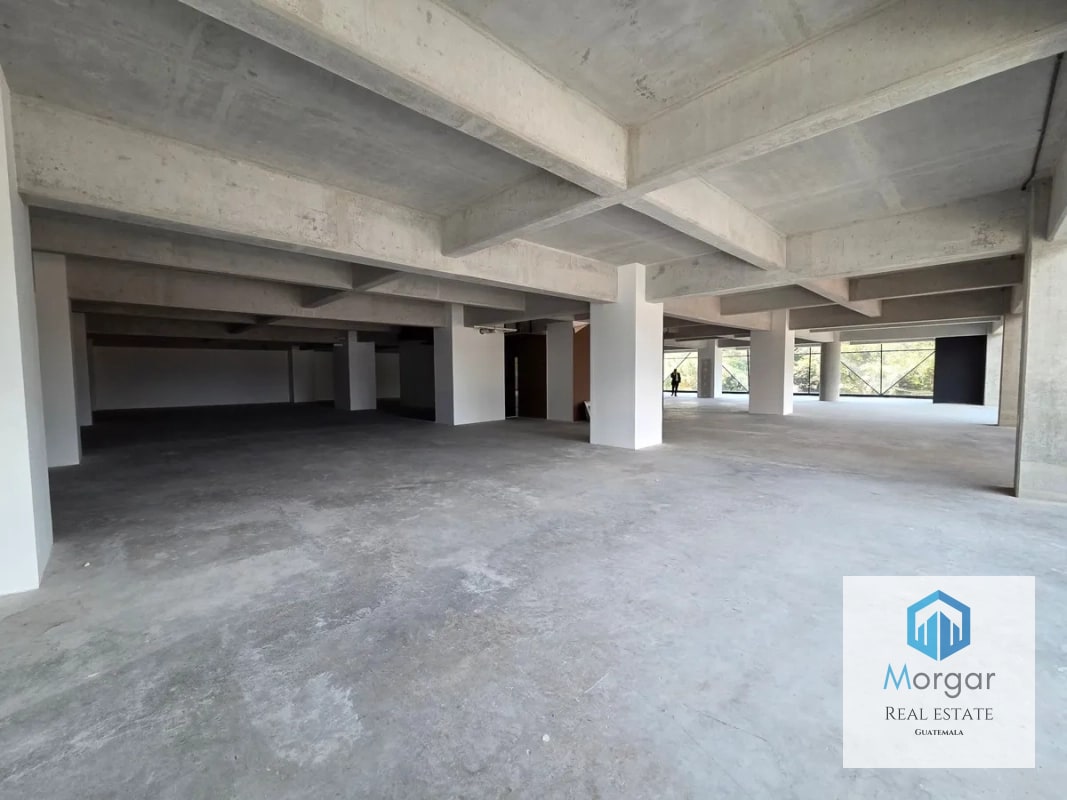 Oficina en Alquiler en Zona 10 de 924.50 Mts en $18,675 - 3