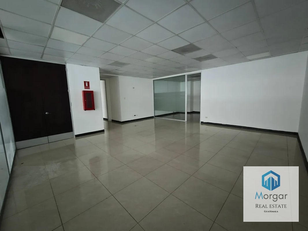 Oficina en Alquiler en Zona 10 de 2,082 Mts en $35,414.80 - 6