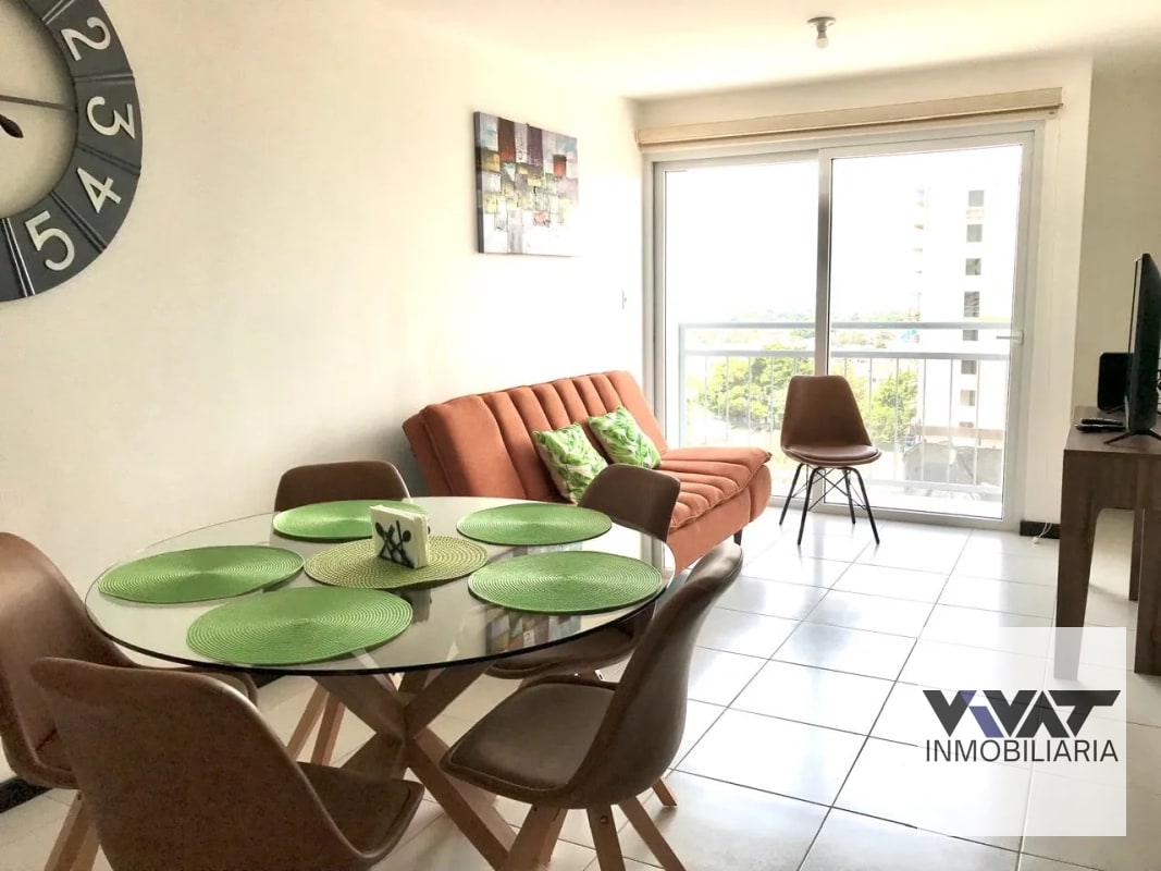 Hermoso Apartamento en venta en Edificio Museo San Mateo zona 7 - 1