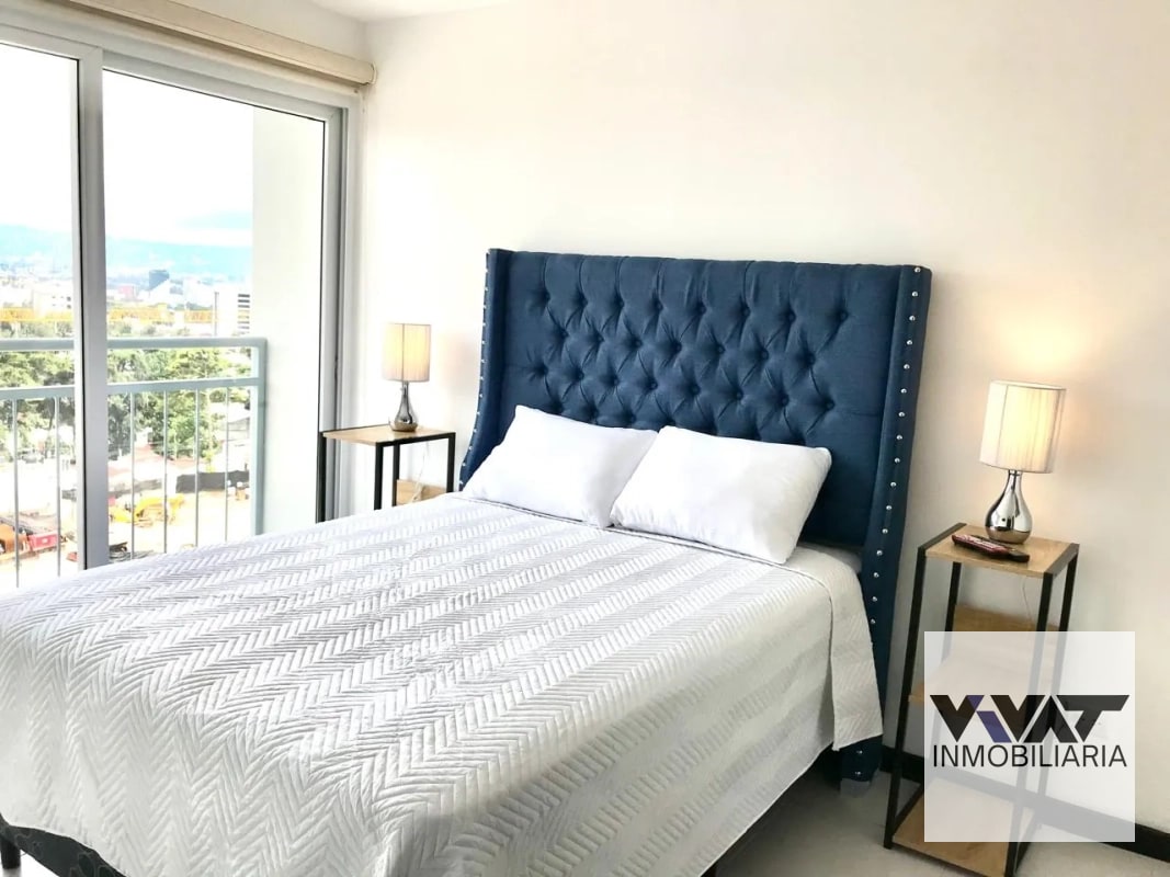 Hermoso Apartamento en venta en Edificio Museo San Mateo zona 7 - 11