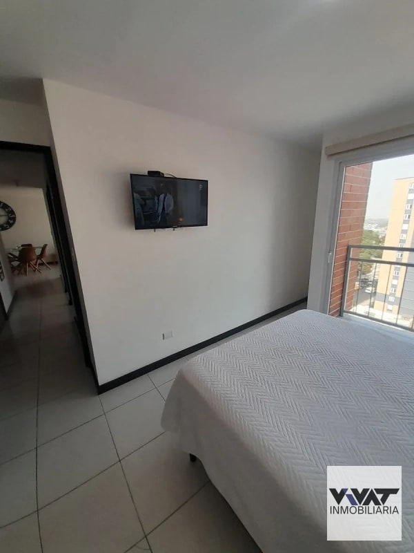 Hermoso Apartamento en venta en Edificio Museo San Mateo zona 7 - 2