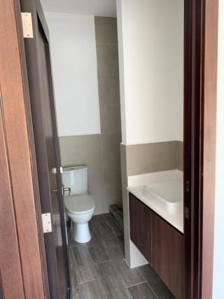 Apartamento en renta Lirios de Cayala — Apartamento en Alquiler en Zona 16, Guatemala, Ciudad — miniatura 11 de 17