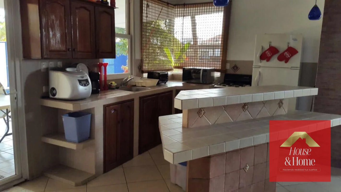 Casa de playa en venta Carretera a Chulamar - 5