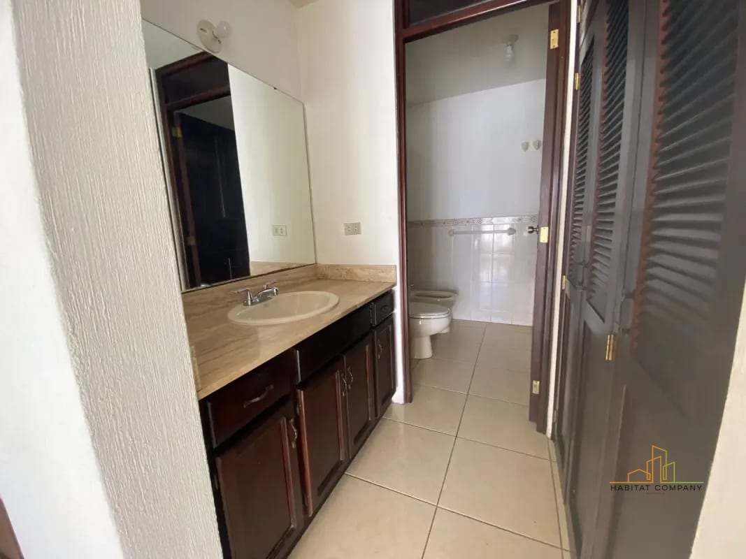 Casa en venta Carretera a El Salvador Km 16-20 por Olmeca — Casa en Venta en km 16-20, Carretera a El Salvador, Guatemala, Ciudad — foto 5 de 9