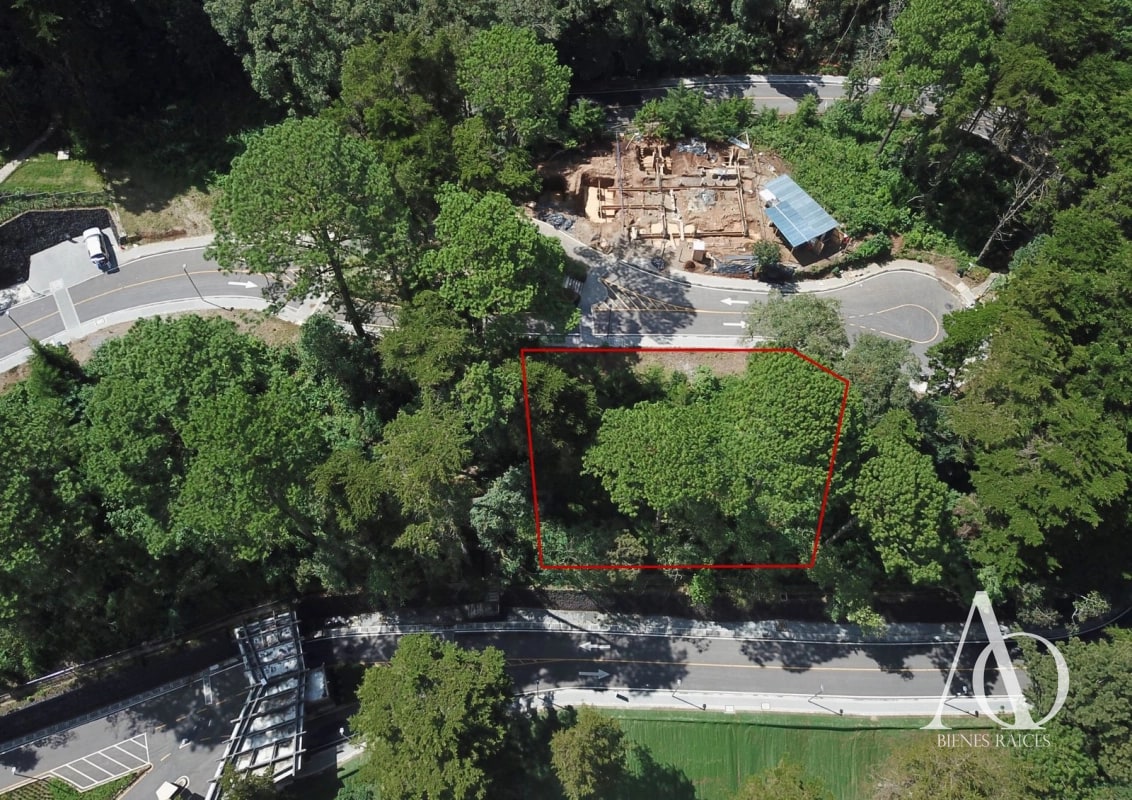 Terreno en Venta en Azara, Legado del Bosque, zona 16 / EN DIRECTO - 1