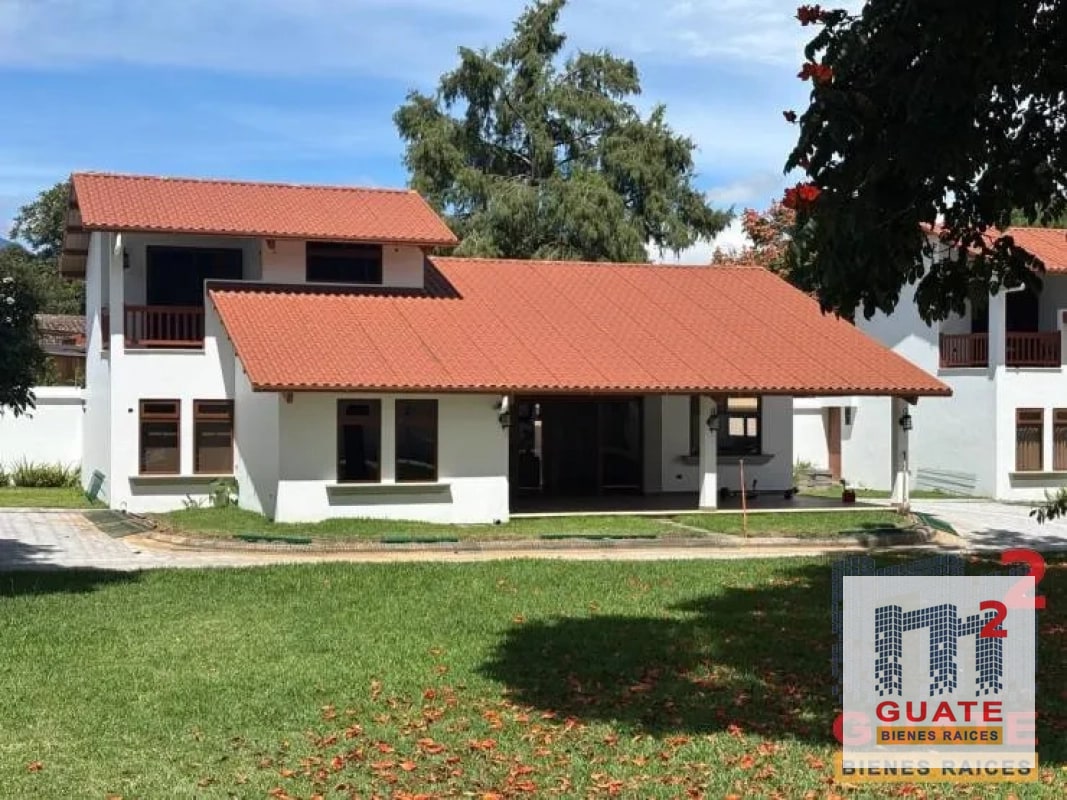 Casa en condominio en Renta, Antigua Guatemala - 1