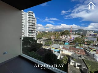 APTO NIVEL ALTO C/ VISTA	 2 HAB. / EDIFICIO IQ10 Z.10 — Apartamento en Venta en Zona 10, Guatemala, Ciudad — miniatura 4 de 10