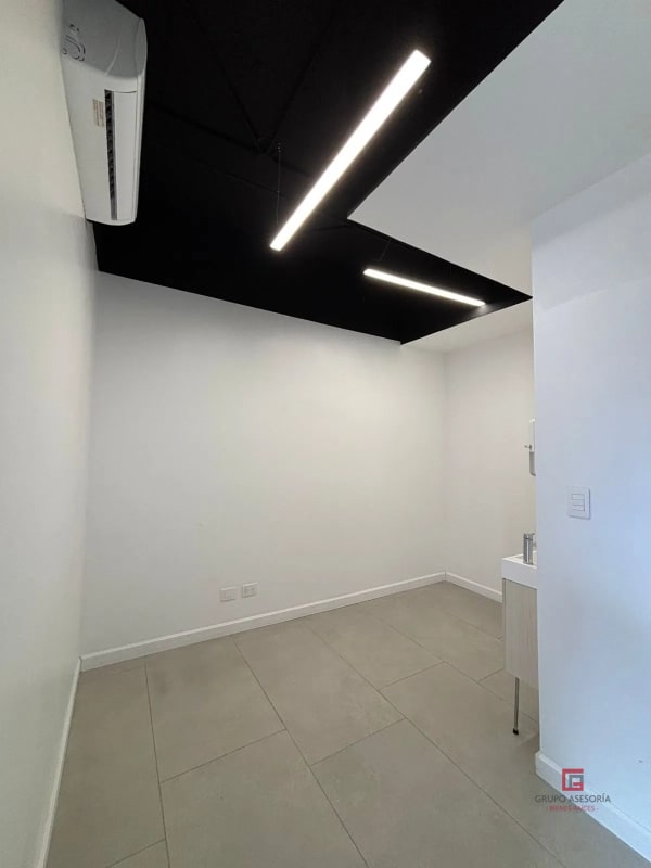 Hermosa Clínica en renta en Prospere 14 zona 14 - 6