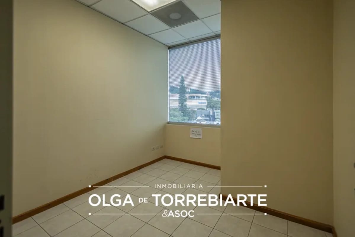 Oficina en Zona Pradera, Zona 10 — Oficina en Alquiler en Zona Pradera, Zona 10, Guatemala, Ciudad — foto 8 de 13