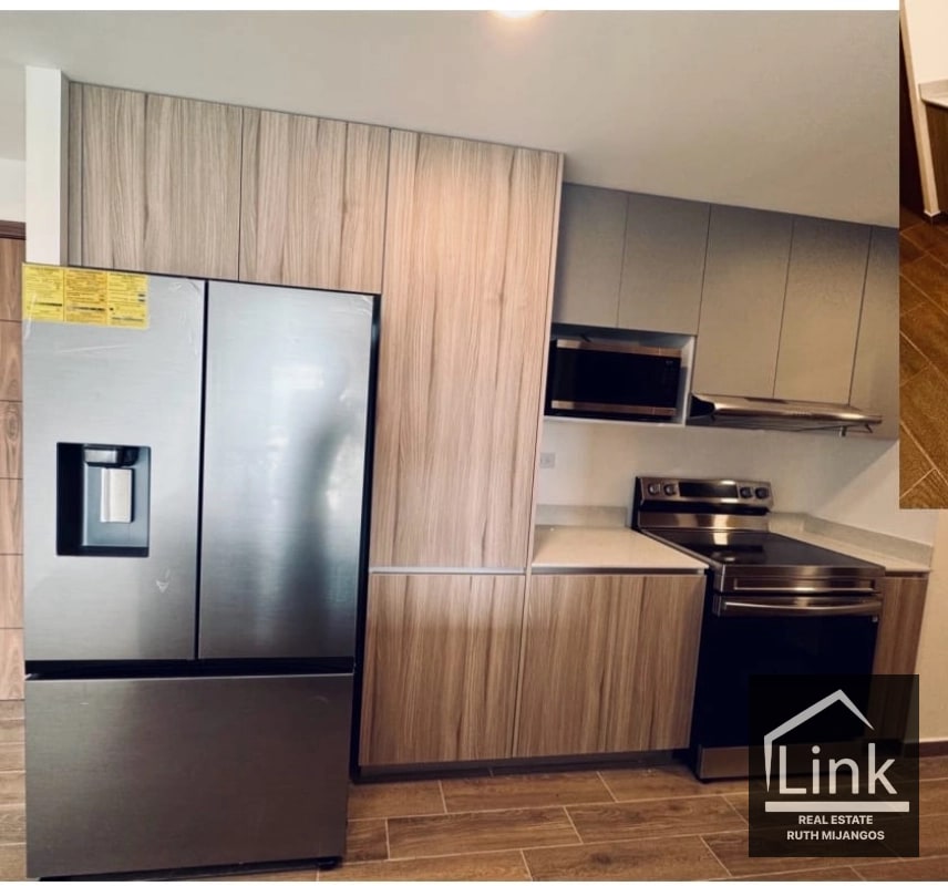 RENTA O VENTA  de Apartamenro zona 14 - 11