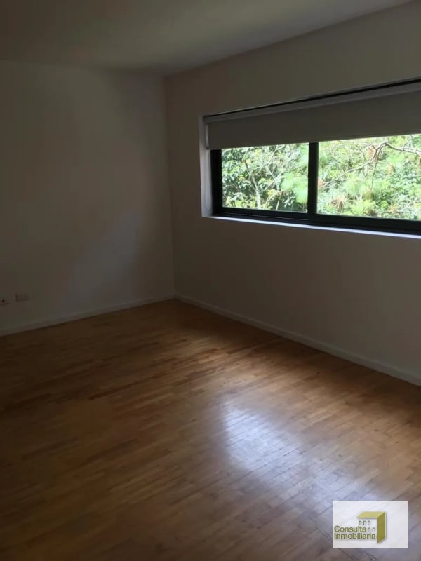 Casa en renta/ Bosques de Muxbal/ 3 niveles - 10