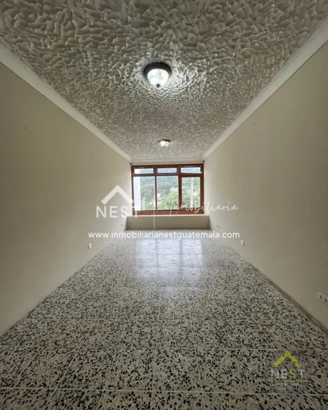Casa de 4 habitaciones en Venta, Ciudad San Cristóbal | Res. Loma Real — Casa en Venta en Loma Real, Zona 8 Mixco, Guatemala, Ciudad — foto 10 de 17