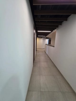 RENTO OFICINA/CLINICA ZONA 4 Ubicación estratégica — Oficina en Alquiler en Zona 4, Guatemala, Ciudad — miniatura 6 de 13