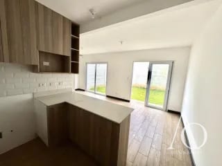 Casa en Venta en Bosques de Santa Elena, Km. 26 CES / EN DIRECTO — Casa en Venta en Carretera a El Salvador, Guatemala, Ciudad — miniatura 3 de 17