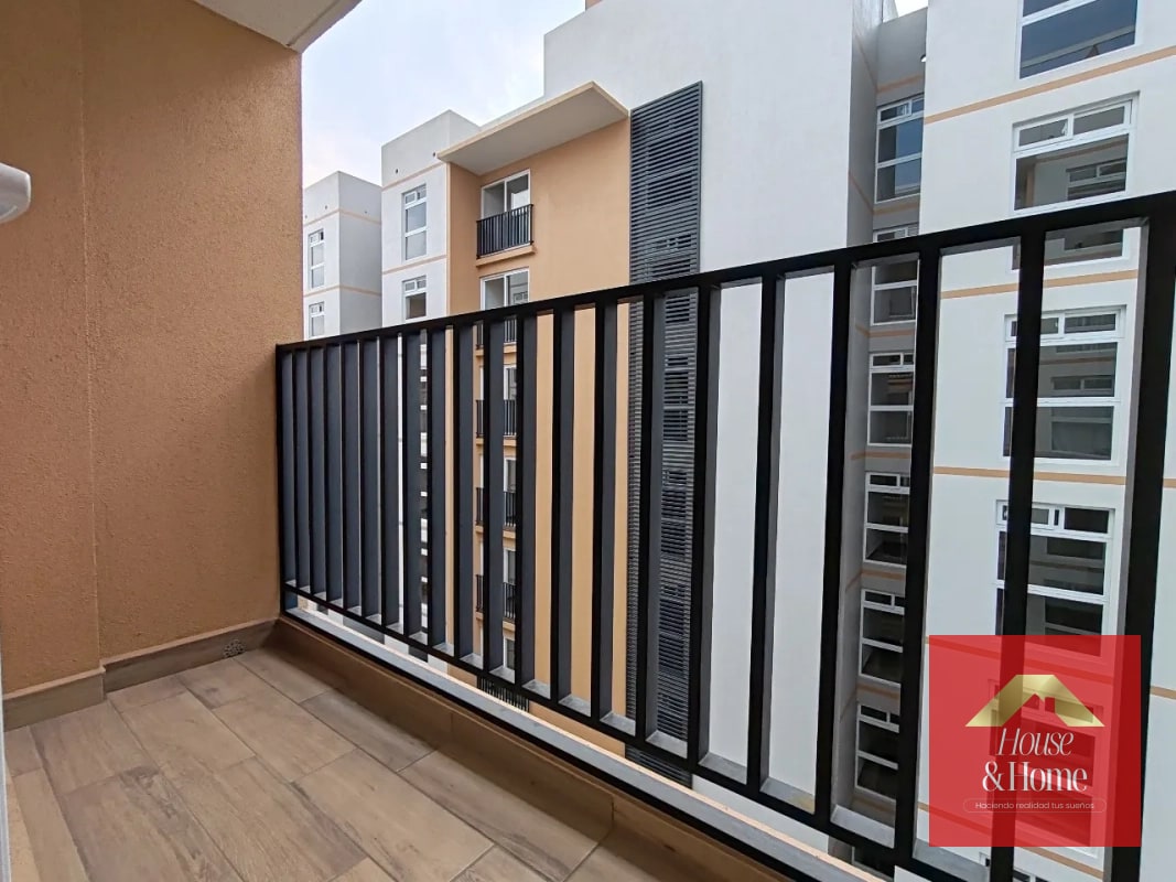 Apartamento en venta zona 16 - Lares (C) - 1