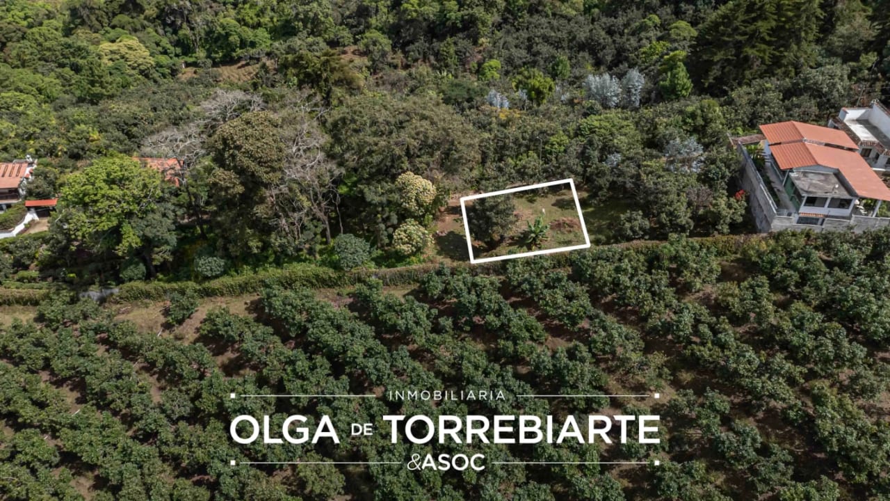Terreno en Calle Principal Oriente #43, San Cristóbal El Alto Antigua Guatemala — Terreno en Venta en San Cristóbal El Alto, Sacatepéquez — foto 2 de 4
