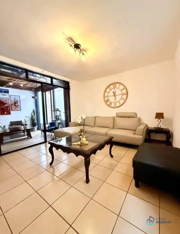 Casa en venta zona 8 mixco-San Cristóbal - 1