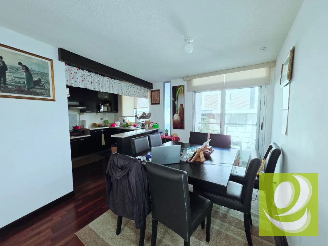 Casa de Esquina Venta Condominio Cantoria Zona 7 Mixco - 1