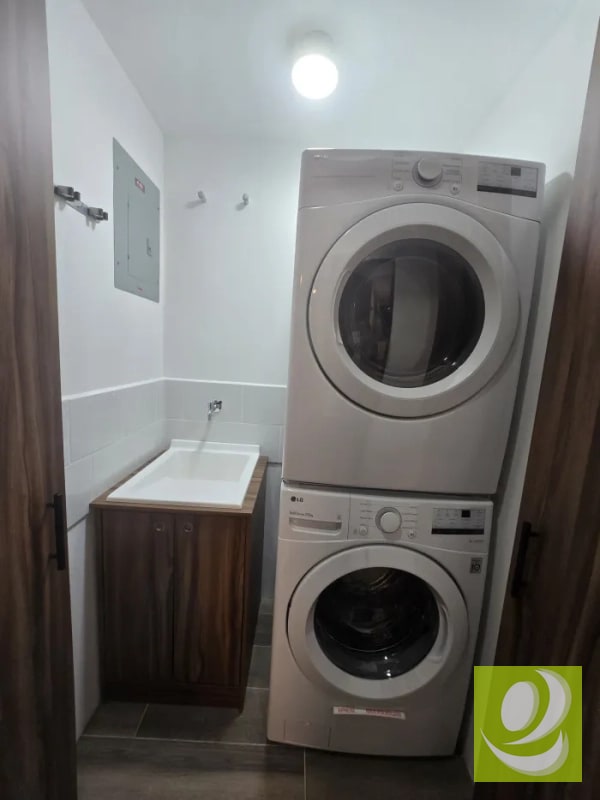 APARTAMENTO EN VENTA DE 3 HABITACIONES EN ZONA 11 - 10