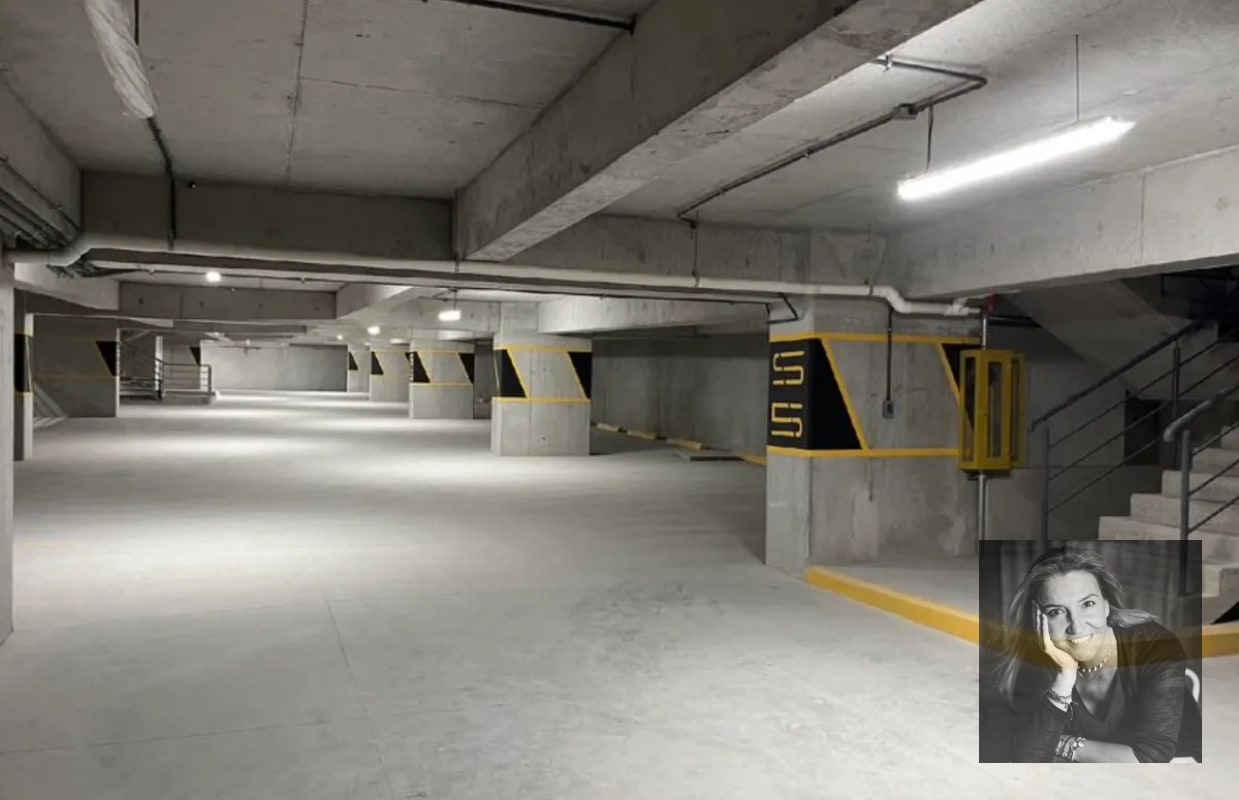 Exclusivo Edificio en Renta zona 10 - 12