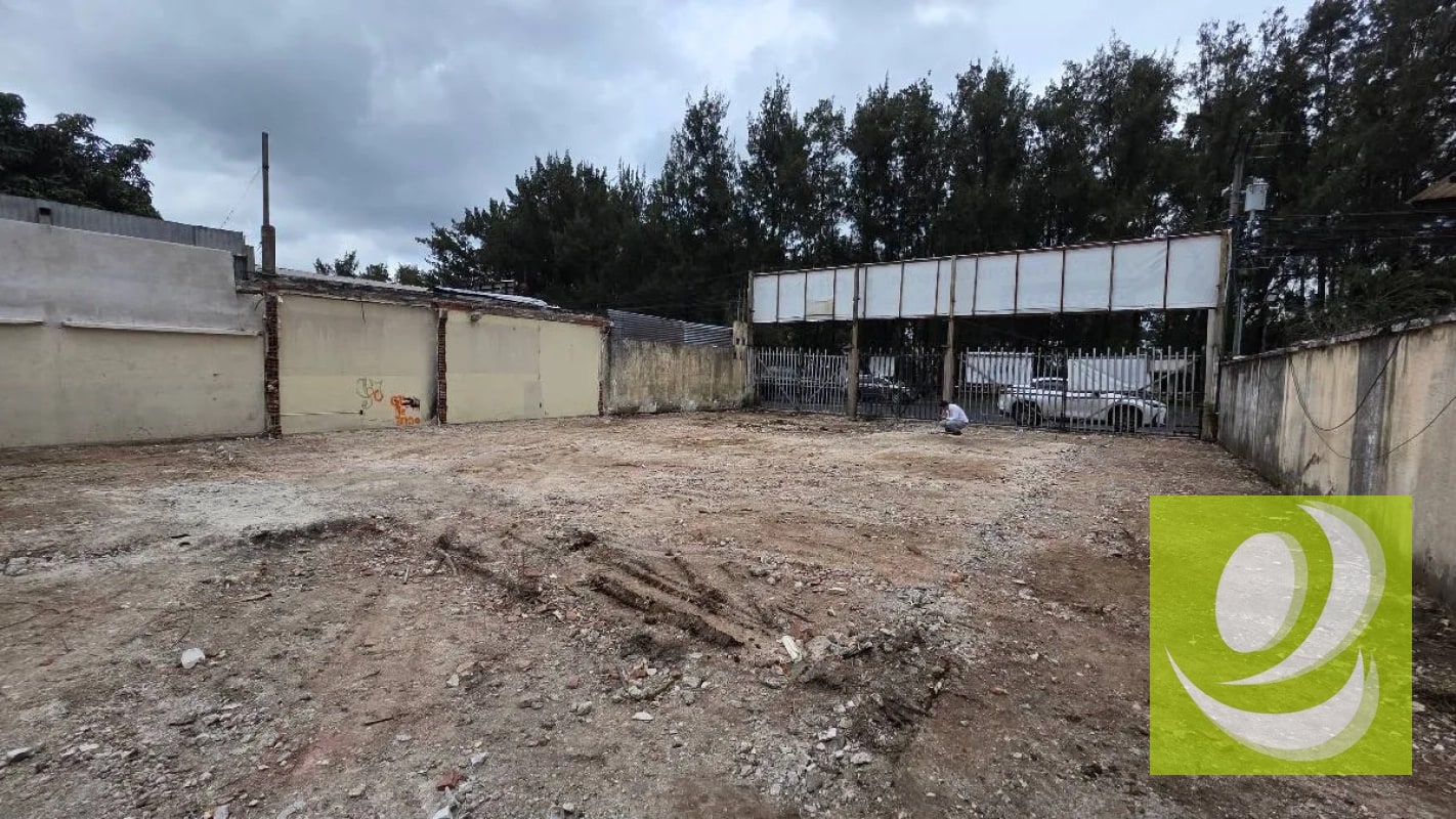 RENTO TERRENO COMERCIAL SOBRE BOULEVARD VISTA HERMOSA ZONA 15 - 1
