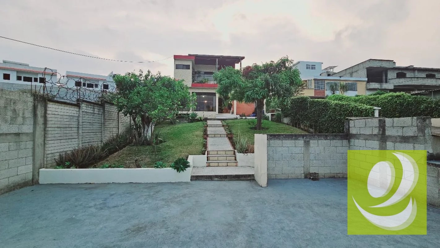 Casa Con Terreno en Venta en Balcones de San Cristobal - 7
