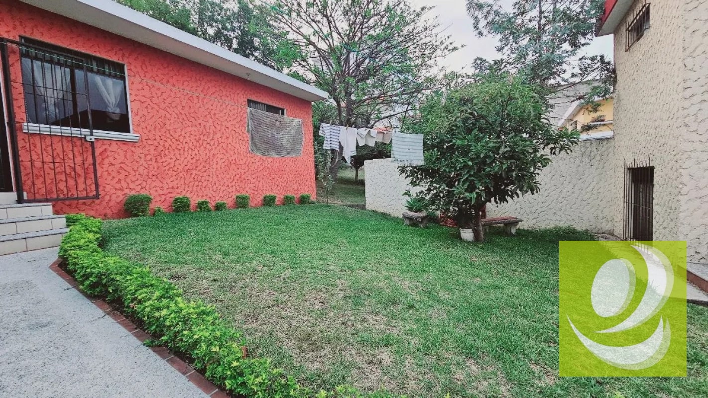 Casa Con Terreno en Venta en Balcones de San Cristobal - 5