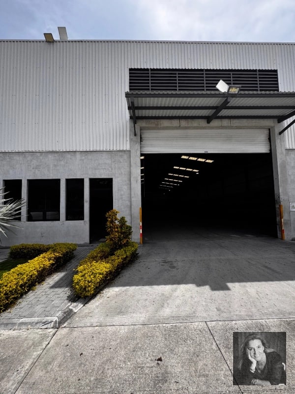 Bodega  en Renta/ Rio Hondo Zacapa - 4