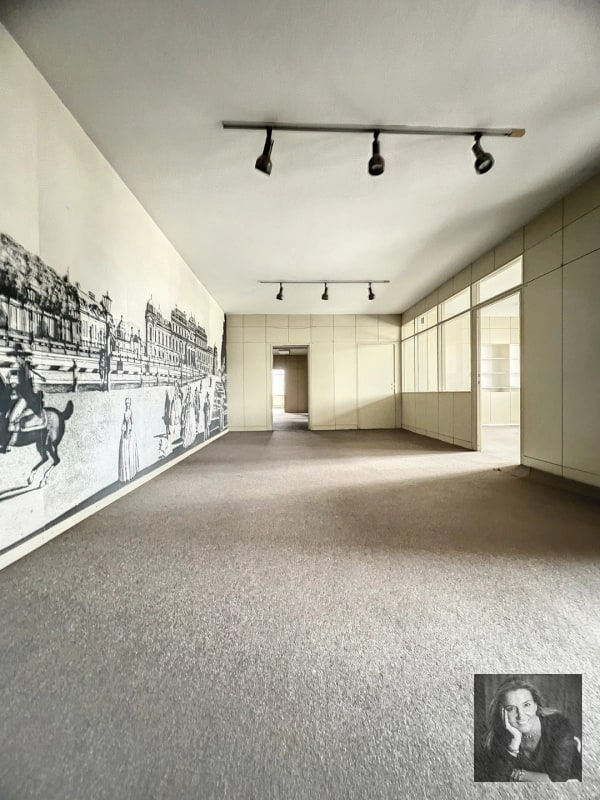 PLAZA MARÍTIMA / Oficina en Venta, zona 10 - 1
