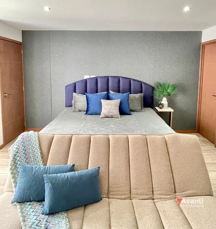 VENTA APARTAMENTO ZONA 14 - 8