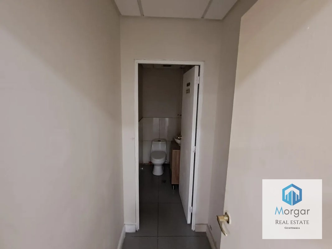 Local en renta en zona 10 60mt2 - 3