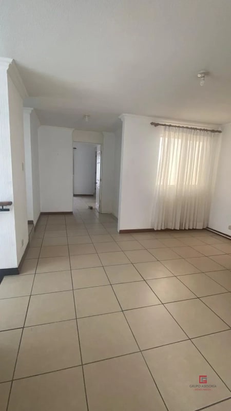 Hermosa casa en venta en Jardines de San Cristóbal zona 8 de Mixco - 6