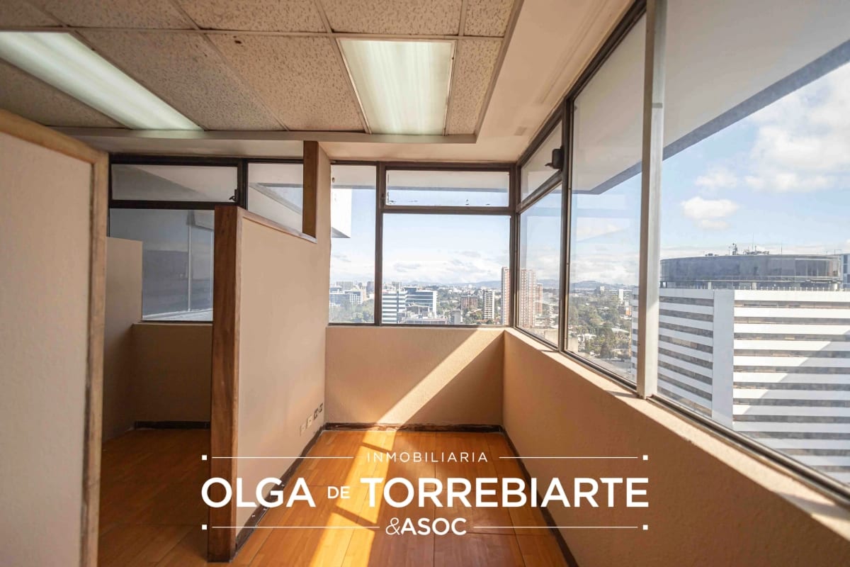 Oficina en Reforma Montufar, Zona 10 — Oficina en Alquiler en Zona 9, Guatemala, Ciudad — foto 13 de 17