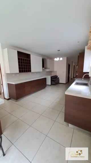 🏡 RENTA CASA EN CONDOMINIO PUERTA GRANDE,  Km.14.1  CAES. — Casa en Alquiler en Carretera a El Salvador, Guatemala, Ciudad — miniatura 15 de 15