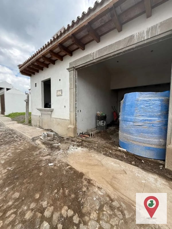 Casa en Venta en Antigua Guatemala - 2