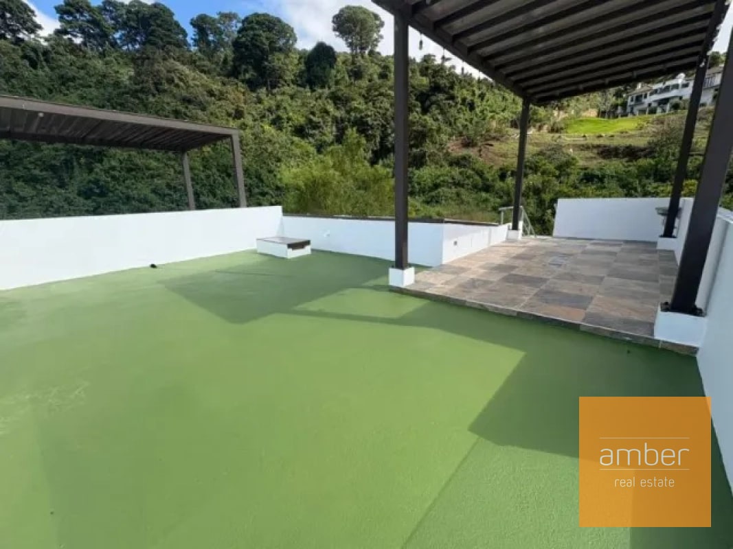 Casa en Cañadas de San Isidro, zona 16 - 3