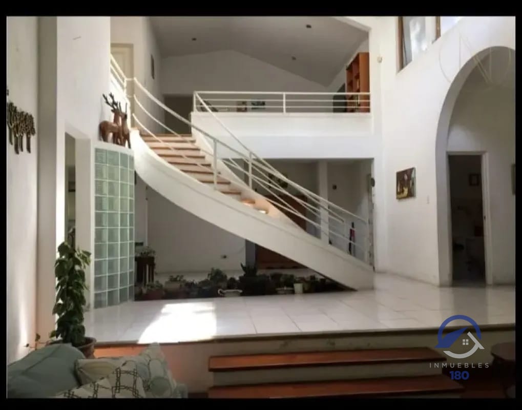 Amplia Casa en venta en CAES, km. 15.5 — Casa en Venta en Carretera a El Salvador, Guatemala, Ciudad — foto 9 de 9