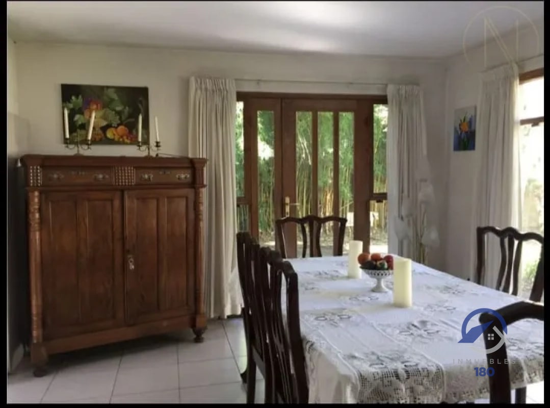 Amplia Casa en venta en CAES, km. 15.5 - 8