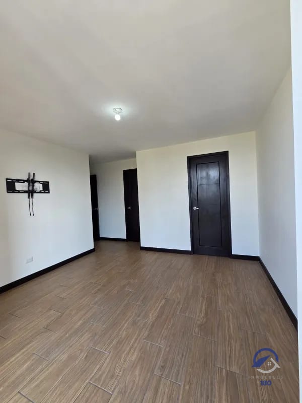 Apartamento en venta en Torre Praga, zona 15, Ciudad de Guatemala — Apartamento en Venta en Zona 15, Guatemala, Ciudad — foto 5 de 13