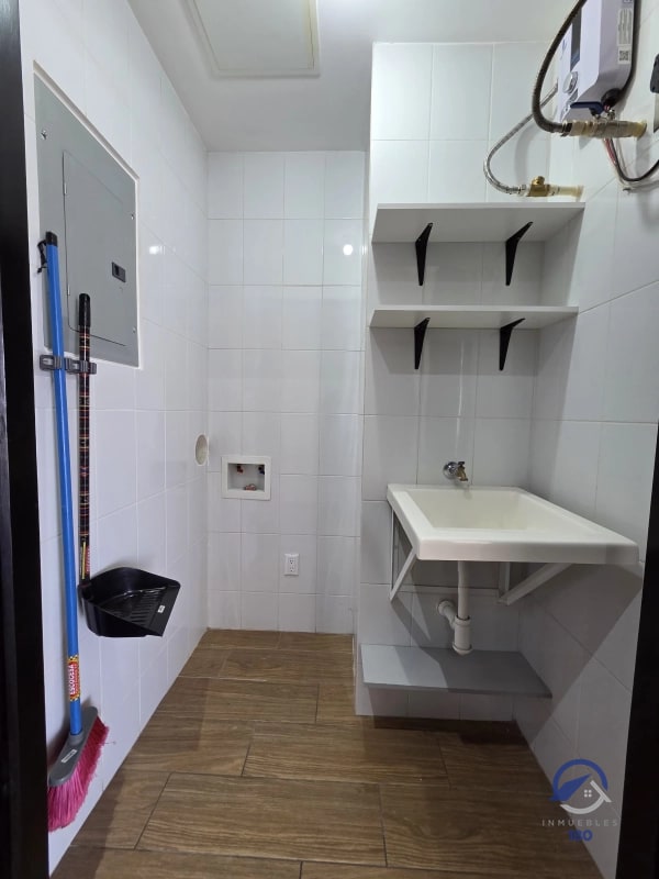 Apartamento en venta en Torre Praga, zona 15, Ciudad de Guatemala - 3