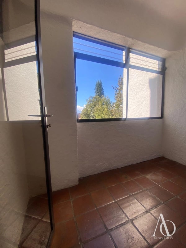Apartamento en Alquiler Edificio El Boulevard, zona 15 VH2 N3 / EN DIRECTO b - 17