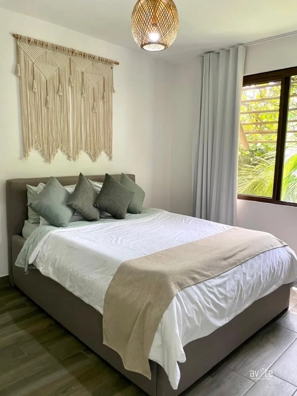 Villas Los cabos, Monterrico. Amplio tipo villa ideal para inversionista. $220,000 - 3