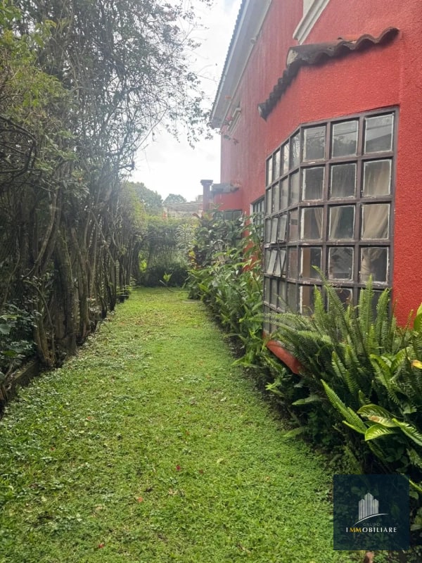 Casa en venta Montesano zona 16 - 1