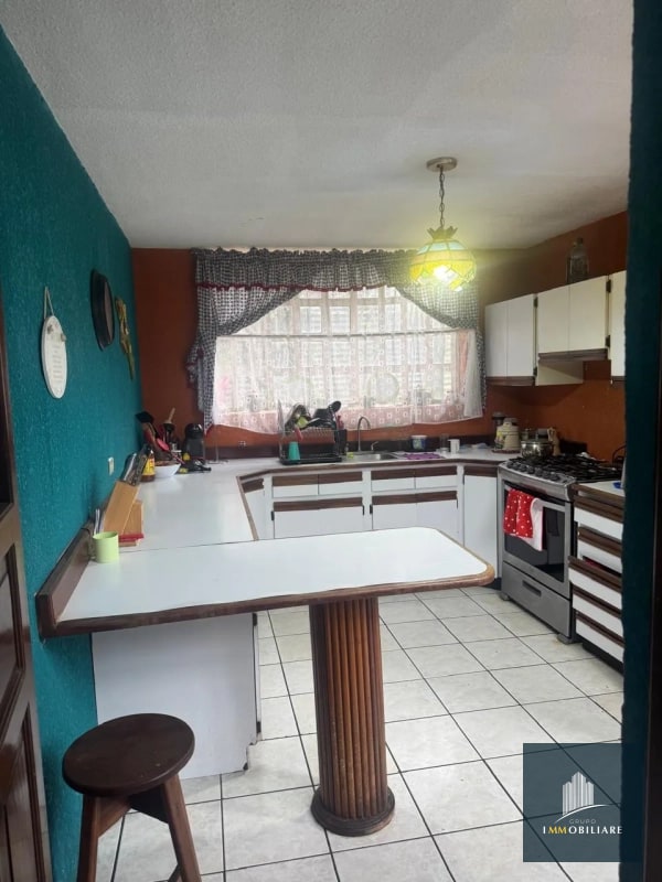 Casa en venta Montesano zona 16 - 13