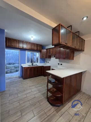 Amplia casa en venta en San Cristobal 2, zona 8, Mixco — Casa en Venta en Zona 8 Mixco, Guatemala, Ciudad — miniatura 16 de 17