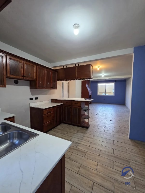 Amplia casa en venta en San Cristobal 2, zona 8, Mixco - 15