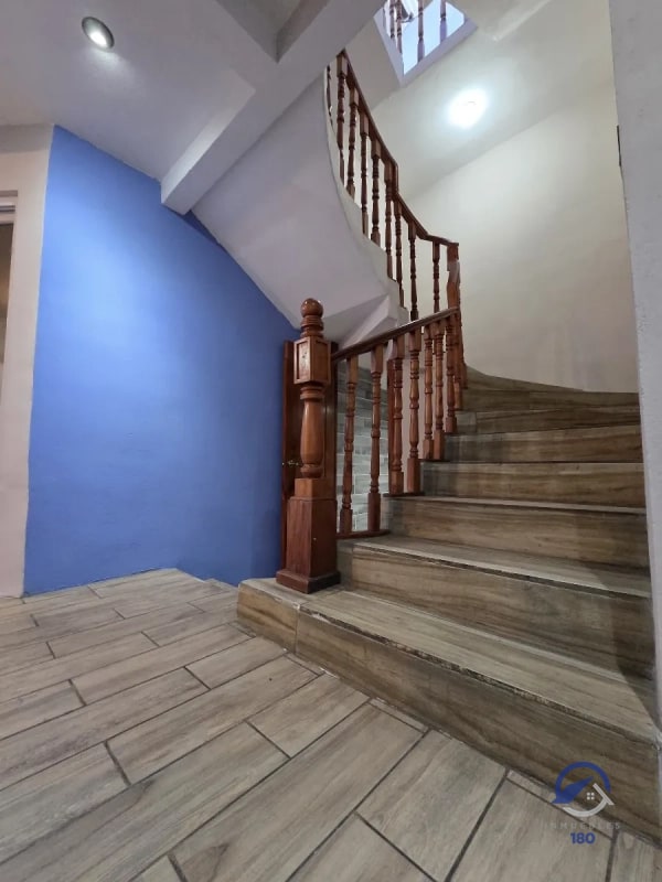 Amplia casa en venta en San Cristobal 2, zona 8, Mixco - 3