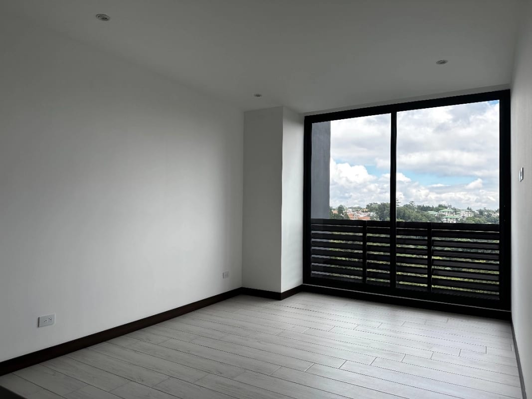Apartamento en alquiler Residencias Spazio Zona 15 - 15