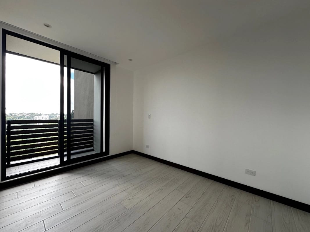 Apartamento en alquiler Residencias Spazio Zona 15 - 13