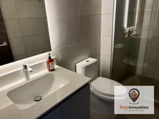 Apartamento en Renta en z10 Parque 10 — Apartamento en Alquiler en Parque 10, Zona 10, Guatemala, Ciudad — miniatura 4 de 16